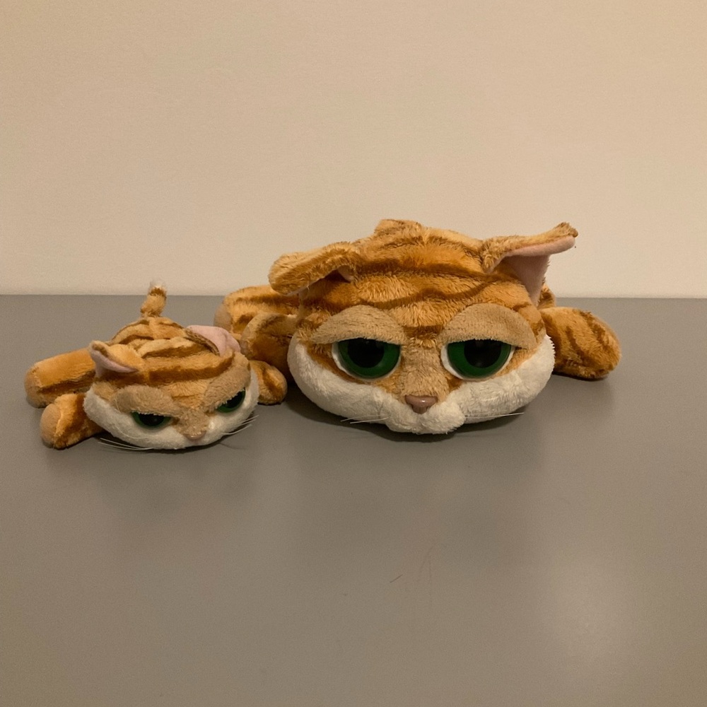 Russ Chillie Orange Cat Tabby Bean Bag Green Eyes Berrie
